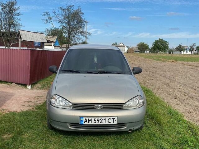 Сірий ВАЗ Калина, об'ємом двигуна 1.6 л та пробігом 240 тис. км за 2000 $, фото 1 на Automoto.ua