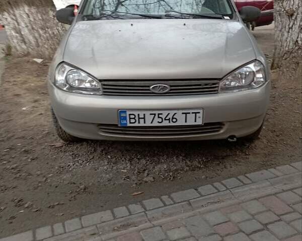 Серый ВАЗ Калина, объемом двигателя 1.6 л и пробегом 180 тыс. км за 2100 $, фото 1 на Automoto.ua