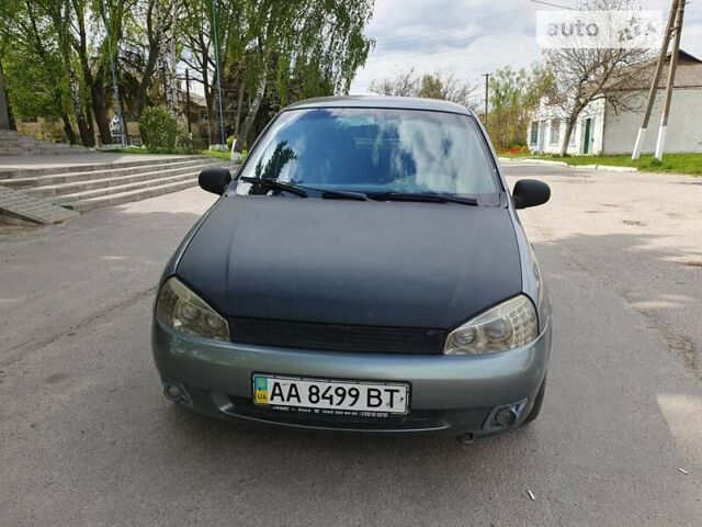 Серый ВАЗ Калина, объемом двигателя 1.6 л и пробегом 160 тыс. км за 2100 $, фото 1 на Automoto.ua