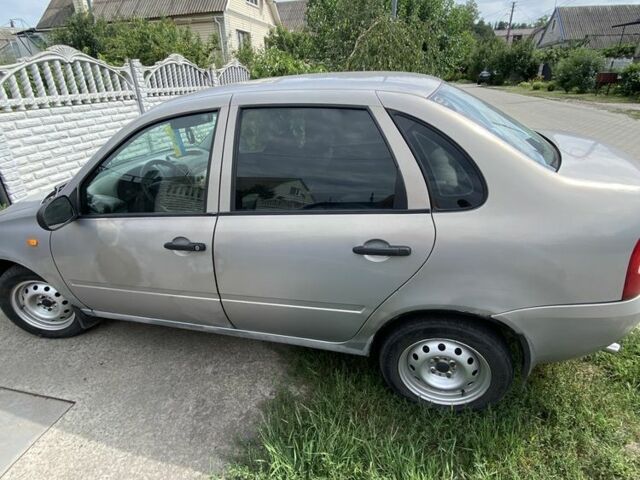 Сірий ВАЗ Калина, об'ємом двигуна 1.6 л та пробігом 211 тис. км за 1750 $, фото 1 на Automoto.ua
