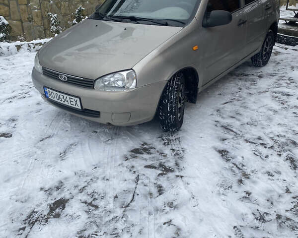 Сірий ВАЗ Калина, об'ємом двигуна 1.6 л та пробігом 79 тис. км за 2200 $, фото 1 на Automoto.ua