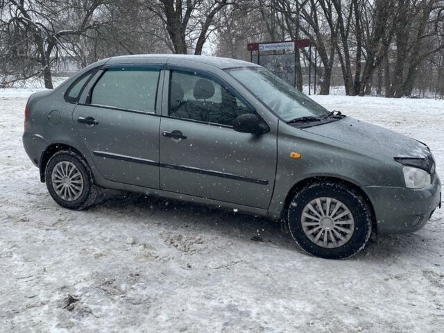 Серый ВАЗ Калина, объемом двигателя 1.6 л и пробегом 191 тыс. км за 2150 $, фото 1 на Automoto.ua