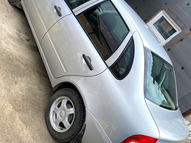 Сірий ВАЗ Kalina, об'ємом двигуна 1.6 л та пробігом 83 тис. км за 2250 $, фото 1 на Automoto.ua