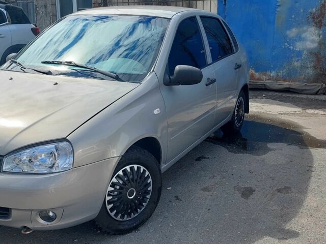 Сірий ВАЗ Калина, об'ємом двигуна 1.6 л та пробігом 158 тис. км за 2100 $, фото 1 на Automoto.ua