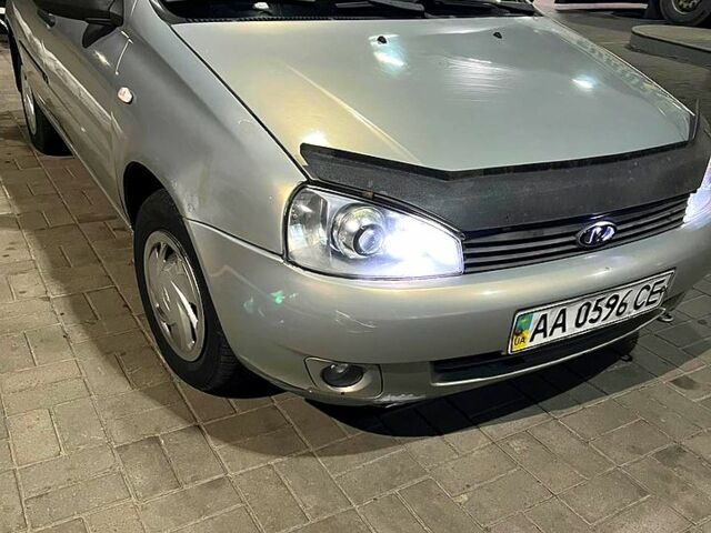 Сірий ВАЗ Kalina, об'ємом двигуна 1.6 л та пробігом 0 тис. км за 1800 $, фото 1 на Automoto.ua
