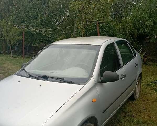 Серый ВАЗ Калина, объемом двигателя 1.6 л и пробегом 172 тыс. км за 2200 $, фото 1 на Automoto.ua