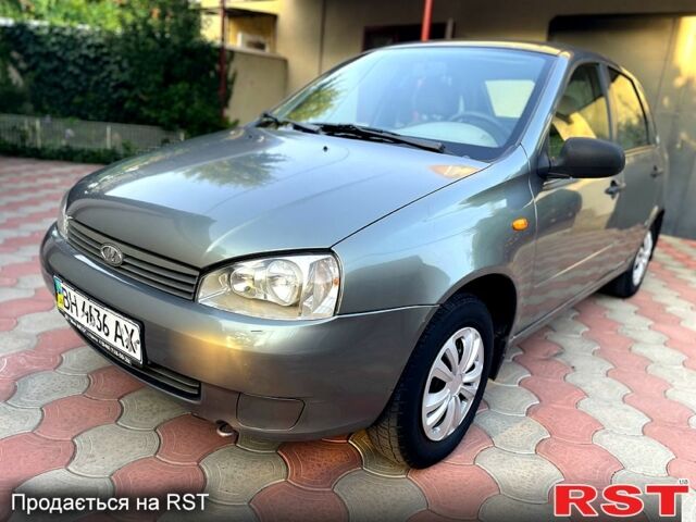 Серый ВАЗ Kalina, объемом двигателя 1.6 л и пробегом 160 тыс. км за 2300 $, фото 1 на Automoto.ua