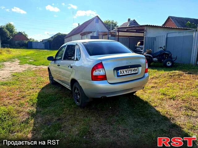 Сірий ВАЗ Kalina, об'ємом двигуна 1.6 л та пробігом 0 тис. км за 1750 $, фото 1 на Automoto.ua