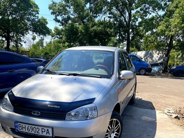 Серый ВАЗ Kalina, объемом двигателя 1.6 л и пробегом 94 тыс. км за 2300 $, фото 1 на Automoto.ua