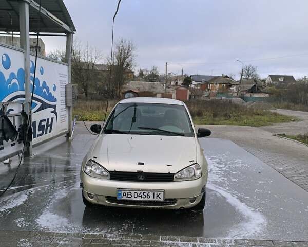 Серый ВАЗ Калина, объемом двигателя 1.6 л и пробегом 160 тыс. км за 1999 $, фото 1 на Automoto.ua