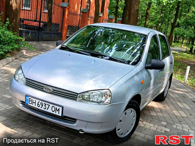 Серый ВАЗ Kalina, объемом двигателя 1.4 л и пробегом 77 тыс. км за 2999 $, фото 1 на Automoto.ua