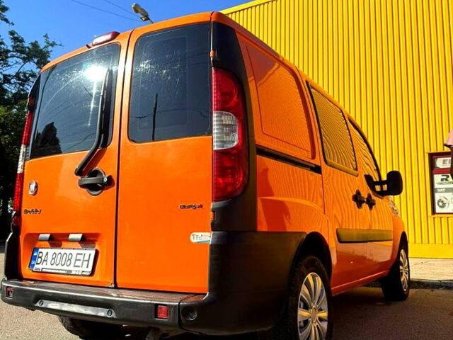 Сірий ВАЗ Kalina, об'ємом двигуна 1.6 л та пробігом 212 тис. км за 2000 $, фото 1 на Automoto.ua