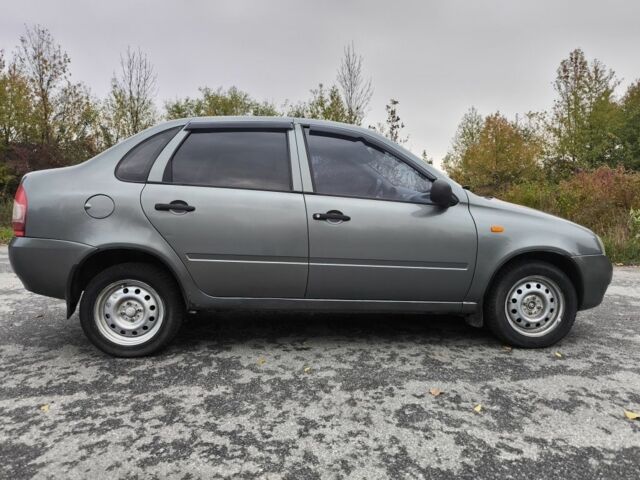 ВАЗ Калина 2008 в Львове на Automoto.ua Серый ВАЗ Калина, объемом двигателя 0 л и пробегом 175 тыс. км за 1700 $, фото 1 на Automoto.ua