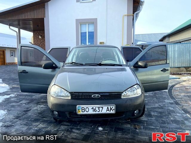 Серый ВАЗ Kalina, объемом двигателя 1.6 л и пробегом 181 тыс. км за 1600 $, фото 1 на Automoto.ua