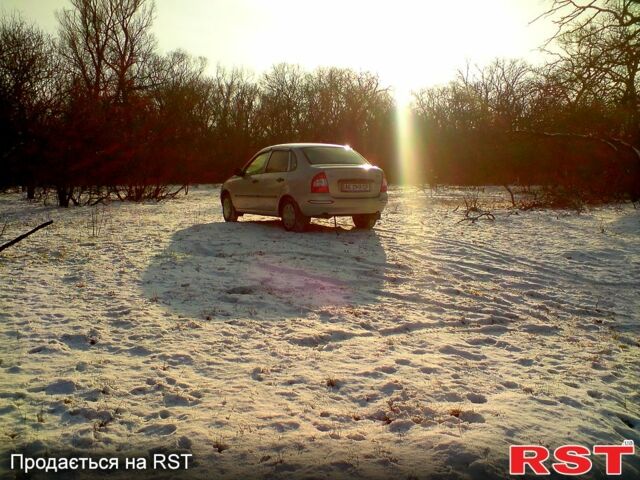 Серый ВАЗ Kalina, объемом двигателя 1.4 л и пробегом 45 тыс. км за 3200 $, фото 1 на Automoto.ua