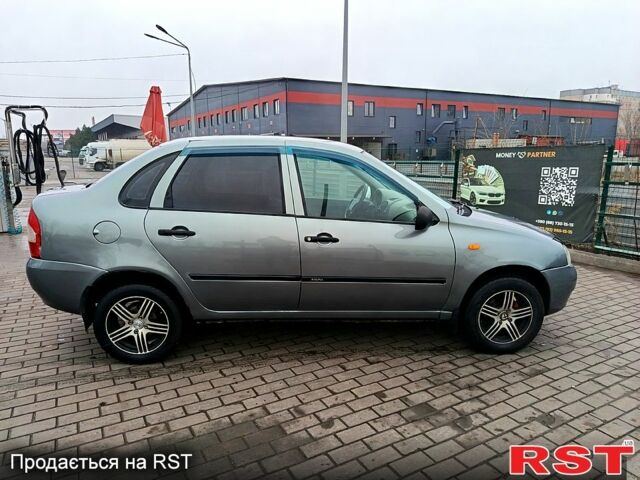 Серый ВАЗ Kalina, объемом двигателя 1.6 л и пробегом 180 тыс. км за 1999 $, фото 1 на Automoto.ua