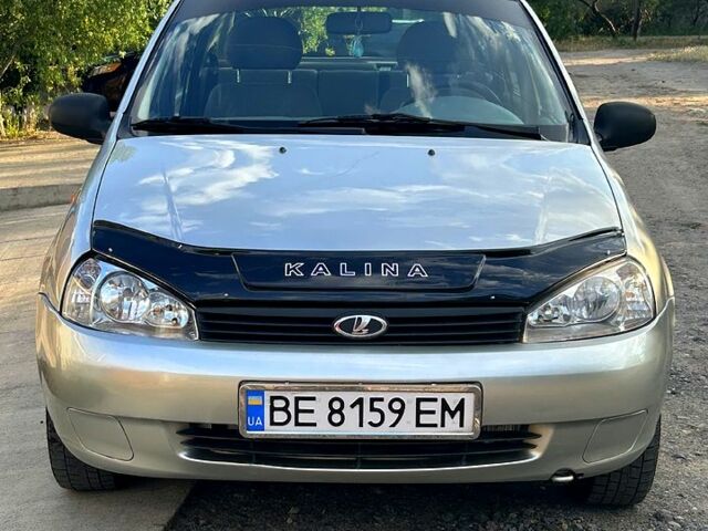 Серый ВАЗ Kalina, объемом двигателя 1.4 л и пробегом 210 тыс. км за 2950 $, фото 1 на Automoto.ua