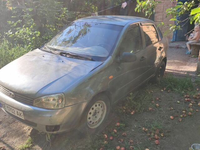 Сірий ВАЗ Калина, об'ємом двигуна 1.4 л та пробігом 141 тис. км за 1208 $, фото 1 на Automoto.ua