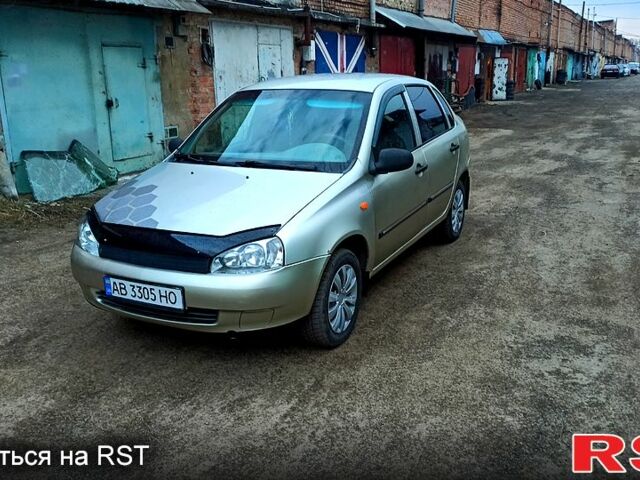 Сірий ВАЗ Kalina, об'ємом двигуна 1.4 л та пробігом 240 тис. км за 2100 $, фото 1 на Automoto.ua