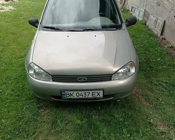 Сірий ВАЗ Калина, об'ємом двигуна 1.6 л та пробігом 179 тис. км за 2400 $, фото 1 на Automoto.ua