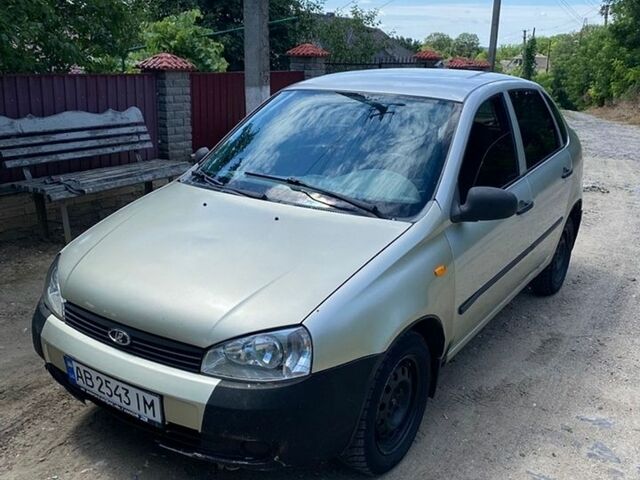 Серый ВАЗ Калина, объемом двигателя 1.6 л и пробегом 122 тыс. км за 850 $, фото 1 на Automoto.ua