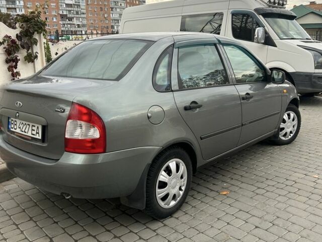 Серый ВАЗ Калина, объемом двигателя 1.4 л и пробегом 95 тыс. км за 2500 $, фото 1 на Automoto.ua