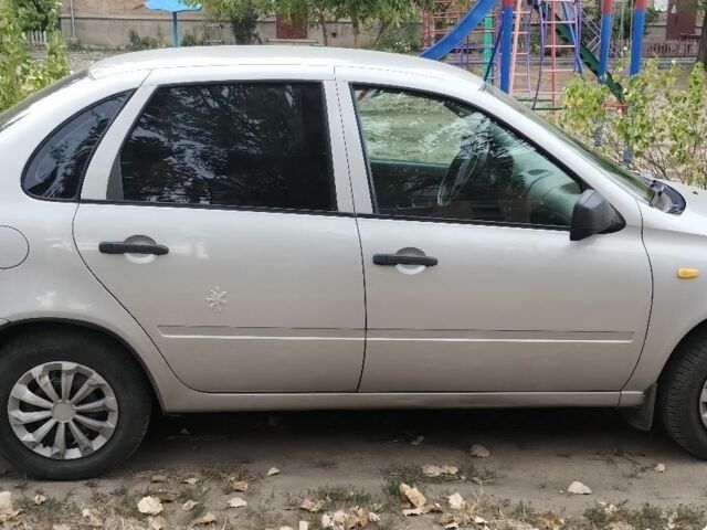 Серый ВАЗ Калина, объемом двигателя 1.6 л и пробегом 85 тыс. км за 2480 $, фото 1 на Automoto.ua