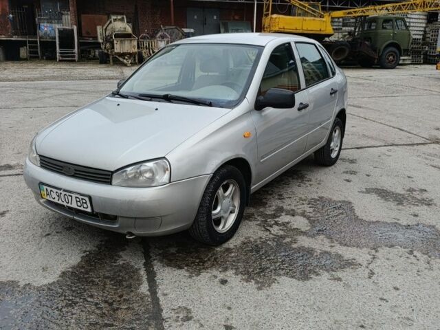 Серый ВАЗ Калина, объемом двигателя 0 л и пробегом 172 тыс. км за 2000 $, фото 1 на Automoto.ua