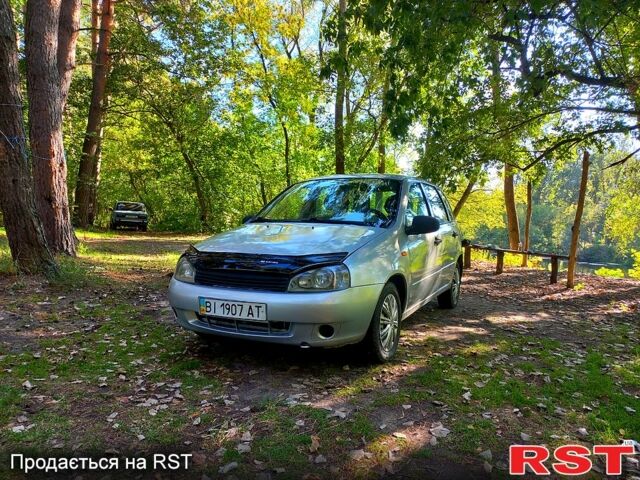 Сірий ВАЗ Kalina, об'ємом двигуна 1.6 л та пробігом 186 тис. км за 2050 $, фото 1 на Automoto.ua