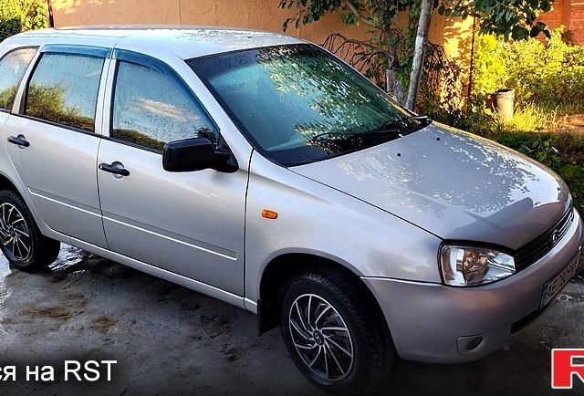 Серый ВАЗ Kalina, объемом двигателя 1.4 л и пробегом 127 тыс. км за 3100 $, фото 1 на Automoto.ua