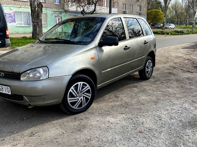 Сірий ВАЗ Kalina, об'ємом двигуна 1.4 л та пробігом 190 тис. км за 1600 $, фото 1 на Automoto.ua
