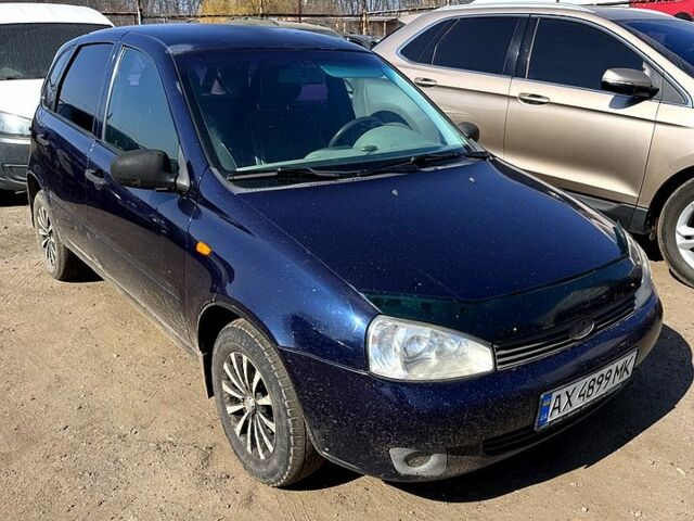 Синий ВАЗ Kalina, объемом двигателя 1.6 л и пробегом 210 тыс. км за 1700 $, фото 1 на Automoto.ua