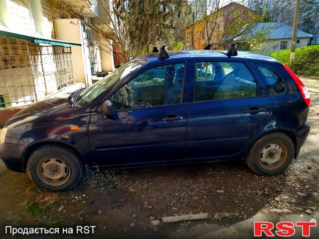 Синий ВАЗ Kalina, объемом двигателя 1.6 л и пробегом 205 тыс. км за 1600 $, фото 1 на Automoto.ua