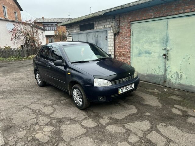 Синий ВАЗ Калина, объемом двигателя 1.6 л и пробегом 3 тыс. км за 2600 $, фото 1 на Automoto.ua