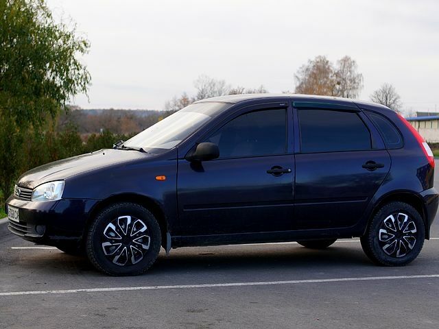 Синій ВАЗ Kalina, об'ємом двигуна 1.6 л та пробігом 84 тис. км за 2950 $, фото 1 на Automoto.ua