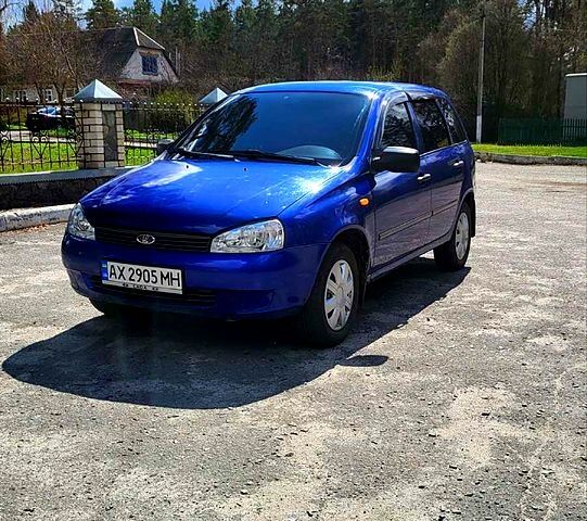 Синий ВАЗ Kalina, объемом двигателя 1.4 л и пробегом 90 тыс. км за 3000 $, фото 1 на Automoto.ua