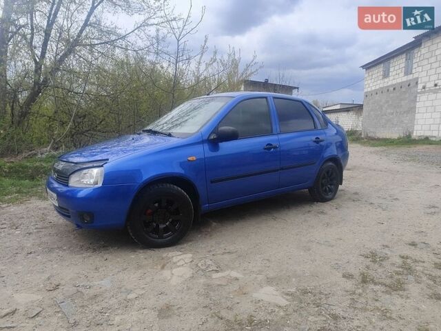 Синий ВАЗ Калина, объемом двигателя 1.6 л и пробегом 250 тыс. км за 2100 $, фото 1 на Automoto.ua