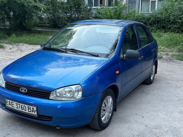 Синий ВАЗ Калина, объемом двигателя 1.6 л и пробегом 320 тыс. км за 1600 $, фото 1 на Automoto.ua