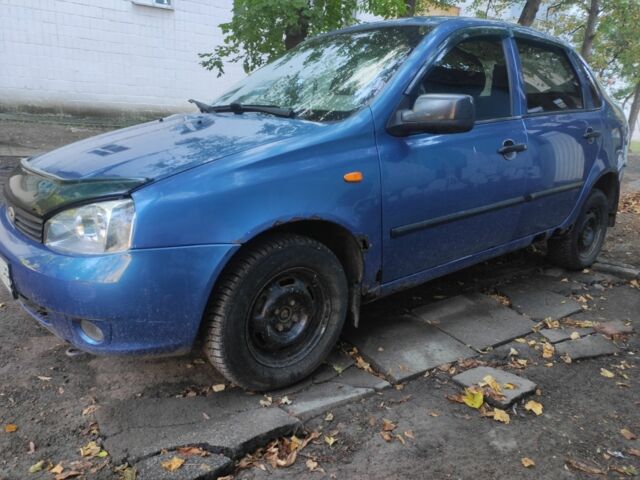 Синій ВАЗ Калина, об'ємом двигуна 1 л та пробігом 100 тис. км за 1350 $, фото 1 на Automoto.ua