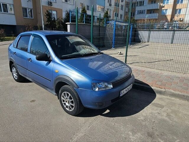 Синий ВАЗ Калина, объемом двигателя 1.6 л и пробегом 170 тыс. км за 1800 $, фото 1 на Automoto.ua