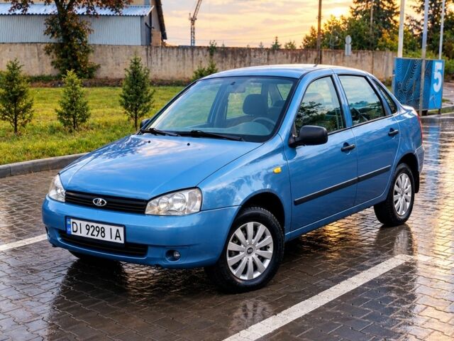 Синий ВАЗ Калина, объемом двигателя 1.6 л и пробегом 144 тыс. км за 1350 $, фото 1 на Automoto.ua