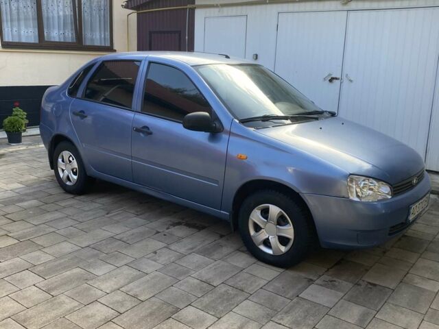 Синий ВАЗ Калина, объемом двигателя 1.6 л и пробегом 86 тыс. км за 2700 $, фото 1 на Automoto.ua