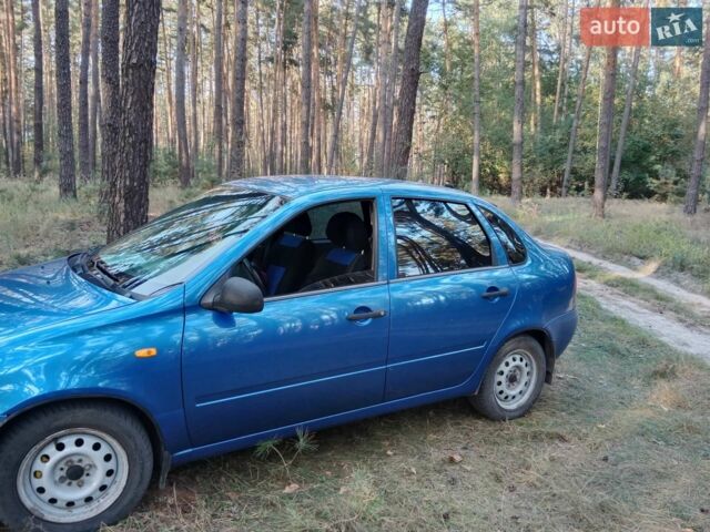 Синий ВАЗ Калина, объемом двигателя 1.6 л и пробегом 245 тыс. км за 3200 $, фото 1 на Automoto.ua