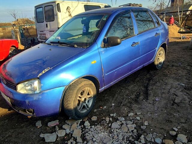 Синій ВАЗ Kalina, об'ємом двигуна 1.6 л та пробігом 48 тис. км за 1750 $, фото 1 на Automoto.ua