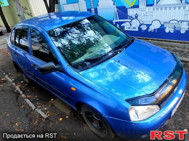 Синій ВАЗ Kalina, об'ємом двигуна 1.6 л та пробігом 150 тис. км за 1200 $, фото 1 на Automoto.ua