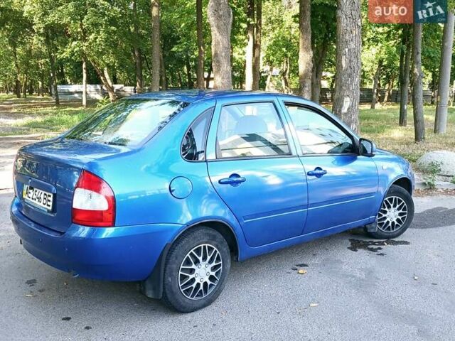 Синий ВАЗ Калина, объемом двигателя 1.6 л и пробегом 93 тыс. км за 2300 $, фото 1 на Automoto.ua