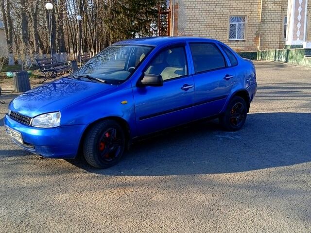Синій ВАЗ Kalina, об'ємом двигуна 1.6 л та пробігом 250 тис. км за 1550 $, фото 1 на Automoto.ua