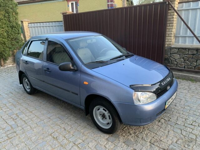Синий ВАЗ Калина, объемом двигателя 1.6 л и пробегом 11 тыс. км за 3700 $, фото 1 на Automoto.ua