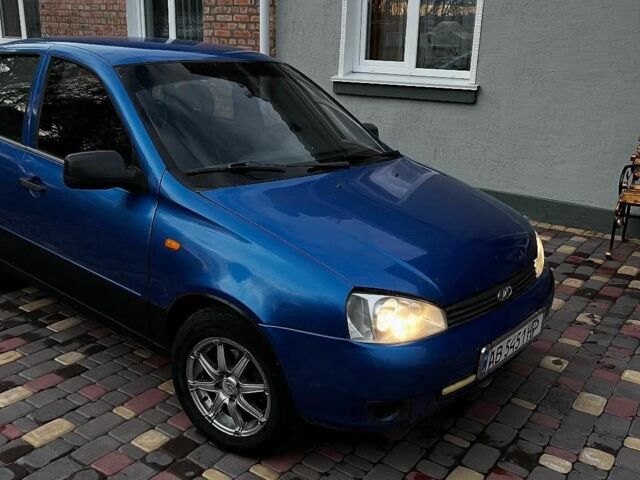 Синій ВАЗ Калина, об'ємом двигуна 1.6 л та пробігом 266 тис. км за 1299 $, фото 1 на Automoto.ua