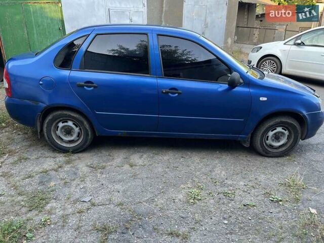 Синий ВАЗ Калина, объемом двигателя 1.6 л и пробегом 143 тыс. км за 2200 $, фото 1 на Automoto.ua